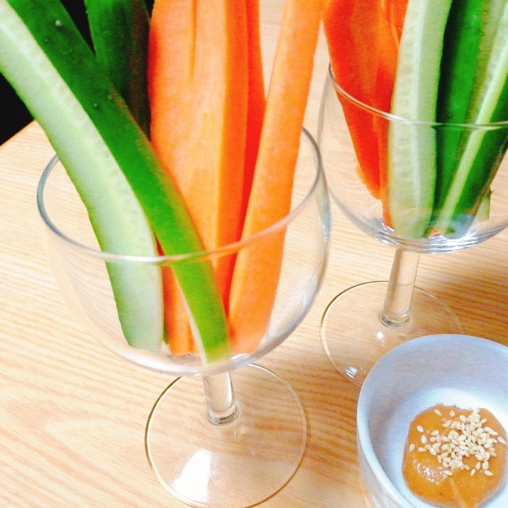 味噌ディップで きゅうりと人参の野菜スティック レシピ 作り方 By はじゃじゃ 楽天レシピ 味噌ディップで きゅうりと人参の野菜スティック レシピ 作り方 By はじゃじゃ 楽天レシピ